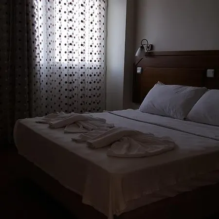Hotel Berlin 2*