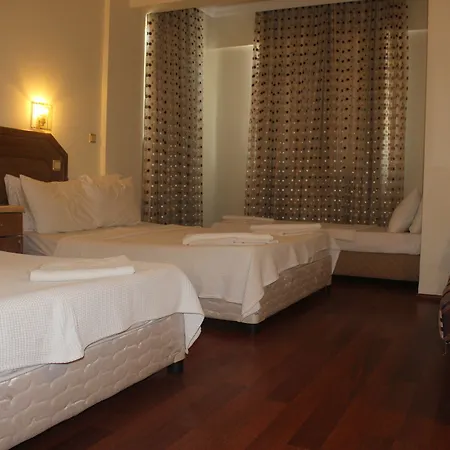 Berlin 2* פאטהיה