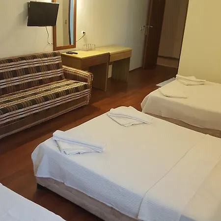 Hotel Berlin 2*
