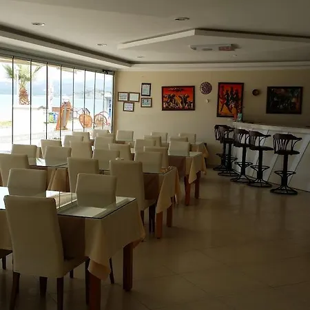 Otel Berlin 2*